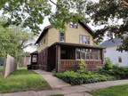 Charming Remodeled 1-Bedroom Apartment in Rockford's Heart – $850!