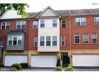 Colonial, Interior Row/Townhouse - FAIRFAX, VA 8811 Blue Royale Ln