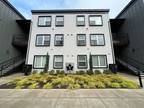 2BR/2.0BA The Big Leaf by Star Metro