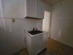 one bedroom 1352-58 W. Early/1333-41 Ardmore