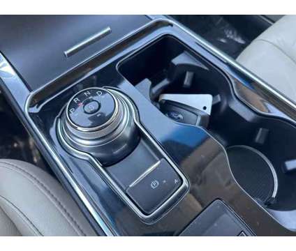 2019 Ford Edge Titanium is a Silver 2019 Ford Edge Titanium SUV in Wichita KS