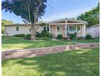 Home For Sale In Mahomet, Illinois