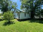 Home For Sale In Russellville, Kentucky