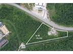 Lake Ozark, Great development property with over 8 acres and