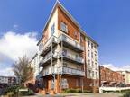 Battle Square, Reading, Berkshire, RG30 2 bed apartment for sale -