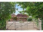 Carpenters Lane, Hadlow, Tonbridge, Kent 7 bed detached house for sale -