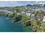 St Fimbarrus Road, Fowey 5 bed detached house for sale - £