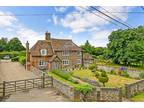 Sole Street, Crundale, Canterbury. 4 bed detached house for sale -