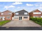 Shearwater, New Barn, DA3 4 bed detached house for sale -