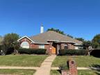Single Family Residence - Allen, TX 1425 Landsford Dr