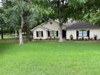 Home For Sale In Waxahachie, Texas