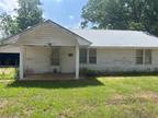 Home For Sale In Sayre, Oklahoma