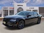 2023 Chrysler 300 Touring L W/Leather and Sunroof
