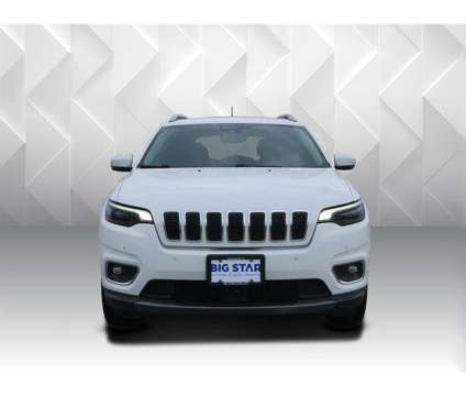 2021 Jeep Cherokee Limited 4X4 is a White 2021 Jeep Cherokee Limited SUV in Friendswood TX