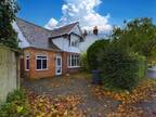 Tuffley Avenue, Gloucester 3 bed detached house for sale -