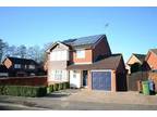 4 bed house to rent in Hale End, RG12, Bracknell