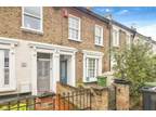 Stanstead Road, London, SE23 2 bed terraced house for sale -
