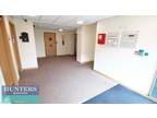 2 bed flat to rent in Stonegate House, BD1, Bradford