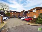 Townside Court, 6 Crown Place. 2 bed apartment for sale -