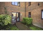 2 bed property for sale in Parsonage Road, RM20, Grays