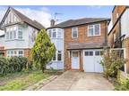 3 bed house for sale in Bond Road, KT6, Surbiton