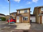 Downy Close, Quedgeley, Gloucester. 3 bed detached house for sale -