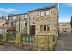 2 bedroom end of terrace house for sale in Well Street, Farsley, LS28 5SF, LS28