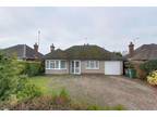 2 bed house for sale in Grove Park, HP23, Tring