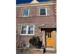 Apt In House, Apartment - Glendale, NY 7243 Myrtle Ave #2nd FL