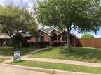 LSE-House, Traditional - Frisco, TX 8009 Inlet Street