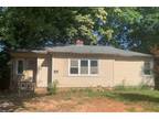 Spacious 3 bedroom 1 bath in Gaffney 106 Hampton Ave