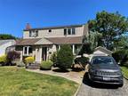 Home For Sale In Seaford, New York