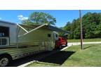 Elite 2015 3 Horse Slant Load Trailer Like New