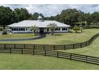 Farm House For Sale In Reddick, Florida