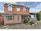 4 bedroom detached house for sale in Barley Meadows, Llanymynech, SY22