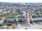 6 bedroom house for sale in Freehold Updating BS16