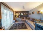 1 bedroom flat for sale in Dene Court, Hounslow, Middleinteraction, TW13