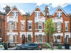 Hemberton Road, Clapham North. 2 bed flat for sale -