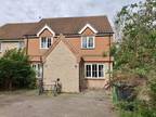 Woodhead Drive, Cambridge, 2 bed end of terrace house - £1,500 pcm (£346 pw)
