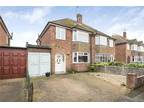 3 bed house for sale in Queens Road, SL4, Windsor