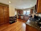 Flat For Rent In Waltham, Massachusetts