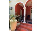 Flat For Rent In Coral Gables, Florida