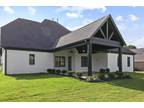 Home For Sale In Oakland, Tennessee