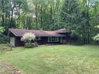 Home For Sale In Walton Hills, Ohio