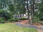 Home For Sale In Middletown, New Jersey