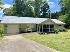 Home For Sale In Oak Ridge, Tennessee