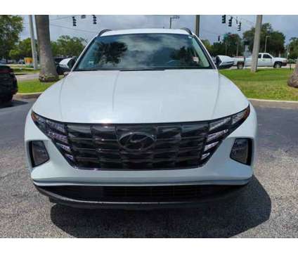 2022 Hyundai Tucson SEL is a White 2022 Hyundai Tucson SE SUV in Daytona Beach FL