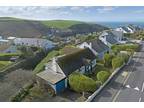 New Road, Port Isaac, PL29 3 bed house -