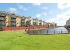 Adventurers Quay, Cardiff Bay 2 bed apartment - £1,100 pcm (£254 pw)