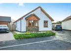 Potters Grove, Templeton, Narberth, Pembrokeshire SA67, 2 bedroom bungalow for